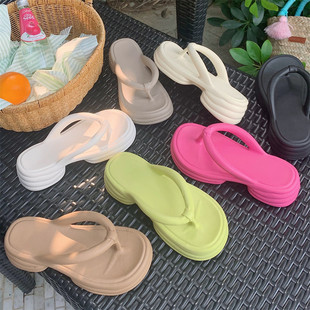 Casual Vacation Seaside Beach Flat Slippers Summer New Simple and Comfortable Thick-Soled Flip-Flops for Women