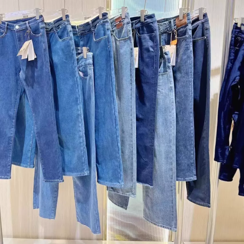 跨境外贸品牌折扣女装十三行牛仔裤森马秋冬撤柜尾单清货衣服批发