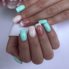 Mid-length European-style monochrome iridescent silver-white nail art, fresh light green summer sweet girl European and American Instagram style wear