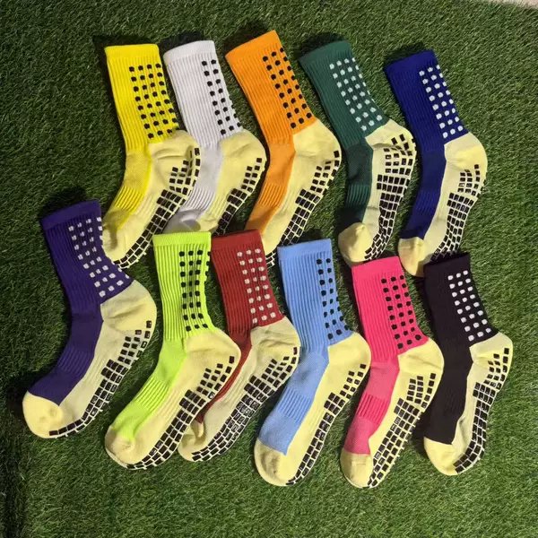 Cross-Border High-Tube Football Socks, Long Socks, Sweat-Absorbent, Non-Slip Sports Socks, Professional Sports Socks for Men, Wholesale Adhesive Calf Socks