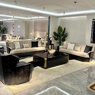 Bentley������p�݌�ľɳ�l �e���e������Ϳ͏d��Ƥ�Ҿ߽M���OӋ