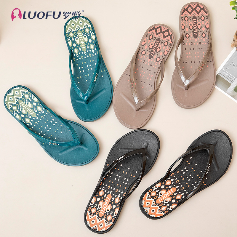 Luofu de alto grado al aire libre Chanclas de verano de las mujeres celebridad de Internet INS de moda nueva antideslizante flip-flops sandalias de playa plana