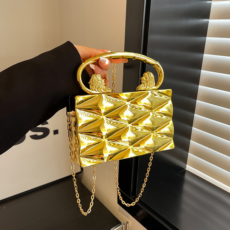 South Korea purchasing niche designer brand handmade fashion silver vintage box bag chain messenger bag creative bag