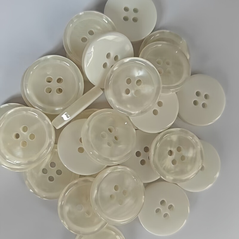 In-Stock Resin Imitation Shell Buttons for Shirts and Knitwear, Imitation Shell Fine-Edged Beige Buttons, High-End Fashion Four-Hole Buttons