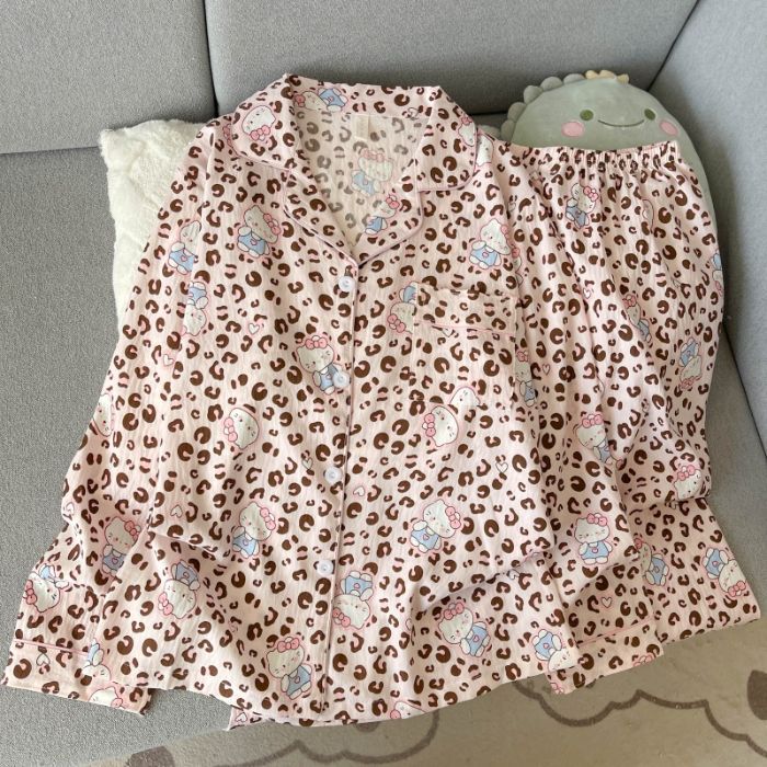 Pijamas de algodón nubes al por mayor transfronterizos pantalones de mangas largas de dibujos animados lindos cardigans con solapa otoño nueva explosión ropa para el hogar