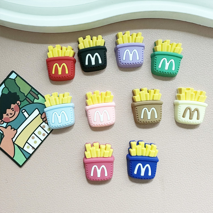 Simulated food and play M French fries PVC soft adhesive patch accessories mobile phone case hole shoes cotton shoes buckle cup sticker