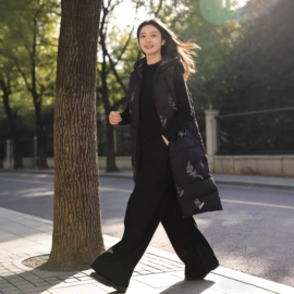 羽绒服;连衣裙;半身裙