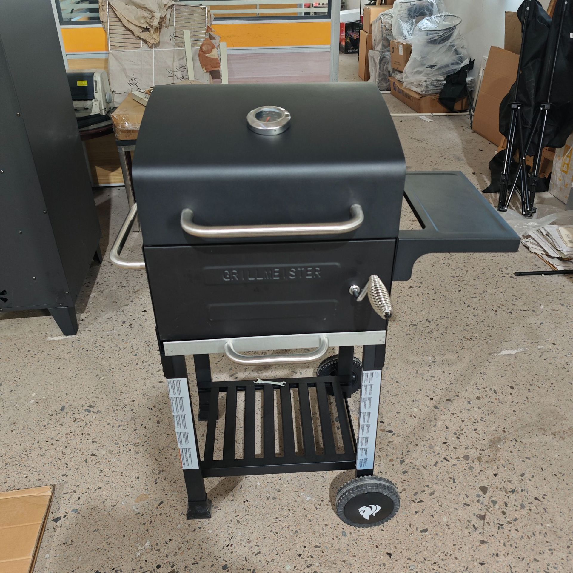 Hogar de estilo europeo patio fumigado horno de barbacoa familia amigos cena barbacoa chimenea portátil al aire libre parrilla de barbacoa cuadrada