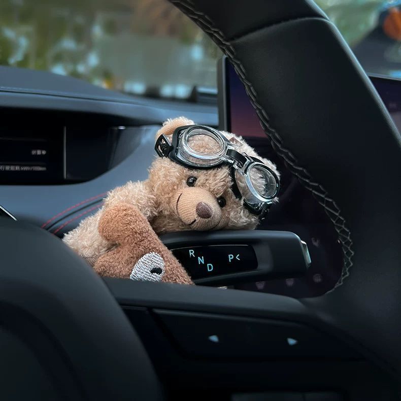 Car Creative Cute Cute Pet Bear Screen Ornaments Cartoon Car Decoration Car Decoration Car Decoration Goddess