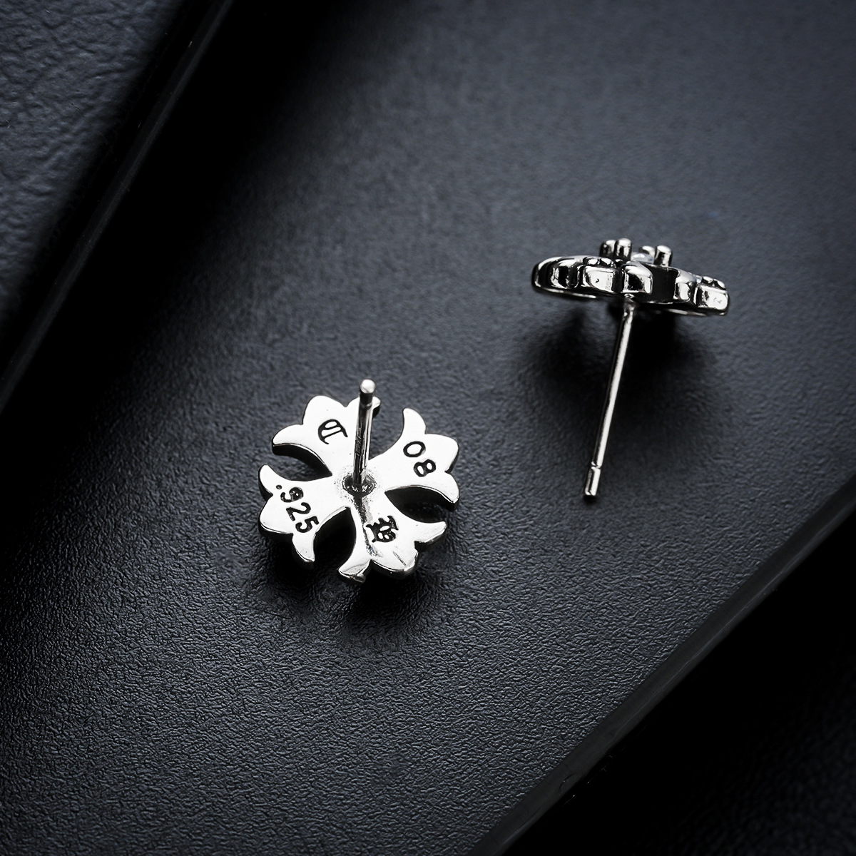 Crow Cross Diamond-Studded Earrings for Men, Trendy Hip-Hop Retro Fashion Personality Minimalist Luxury Earrings for Women
