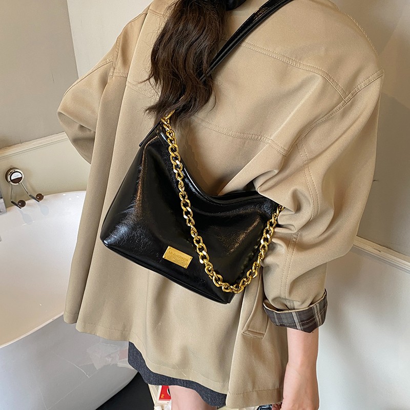 Korean Style Underarm Bag 2025 New Retro Versatile Crossbody Bag Simple Fashion Crossbody Bag Phone Bag Shoulder Bag for Women