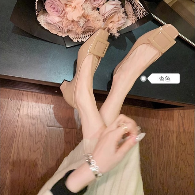 Grape mom same style ~ classic square buckle commuter chunky heel gentle style square toe elegant elegant high heel women's shoes Spring