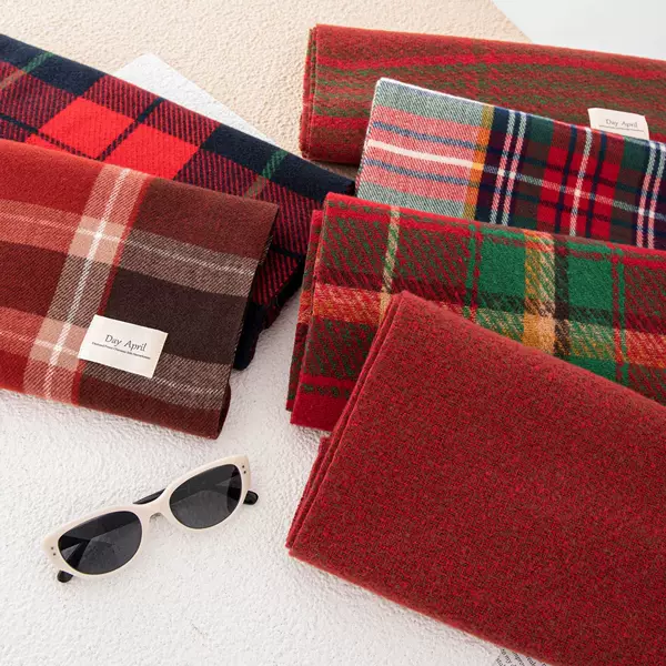2026 New Winter Thickened Imitation Cashmere Plaid Print Scarf, Popular Warm Neck Warmer Shawl, Wholesale for Annual Events