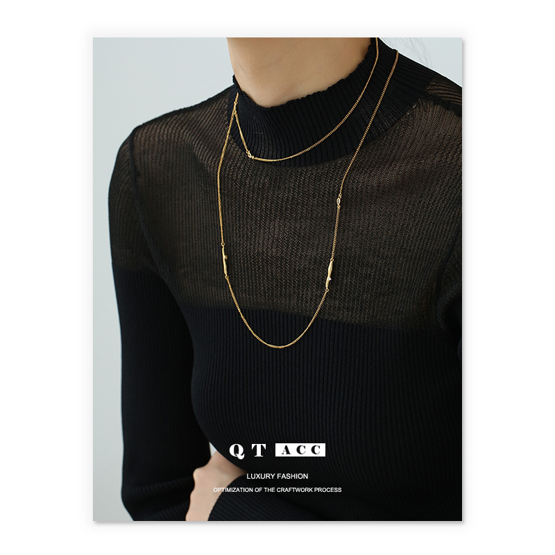 Alta retención de color chapado en oro estilo minimalista europeo y americano nicho moda todo-fósforo ZIRCON incrustaciones de titanio Cadena de acero collar de doble capa