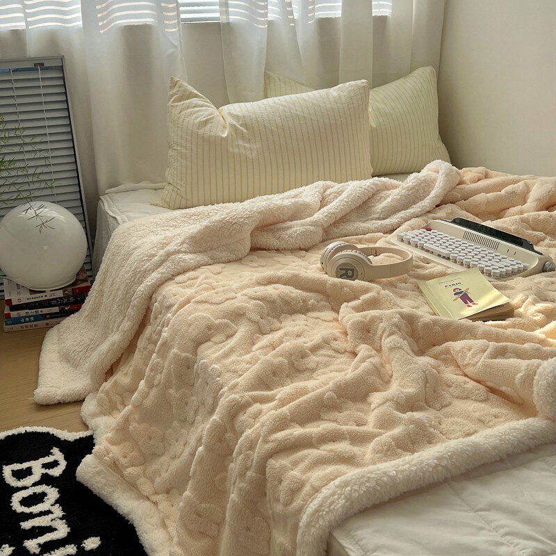 Cloud Flower Cotton Fleece Blanket Casual Blanket Office Double Lamb Fleece Blanket Summer Air Conditioning Thin Quilt Cloud Flower Cotton Fleece Blanket Casual Blanket Office Double Lamb Fleece Blanket Summer Air Conditioning Thin Quilt