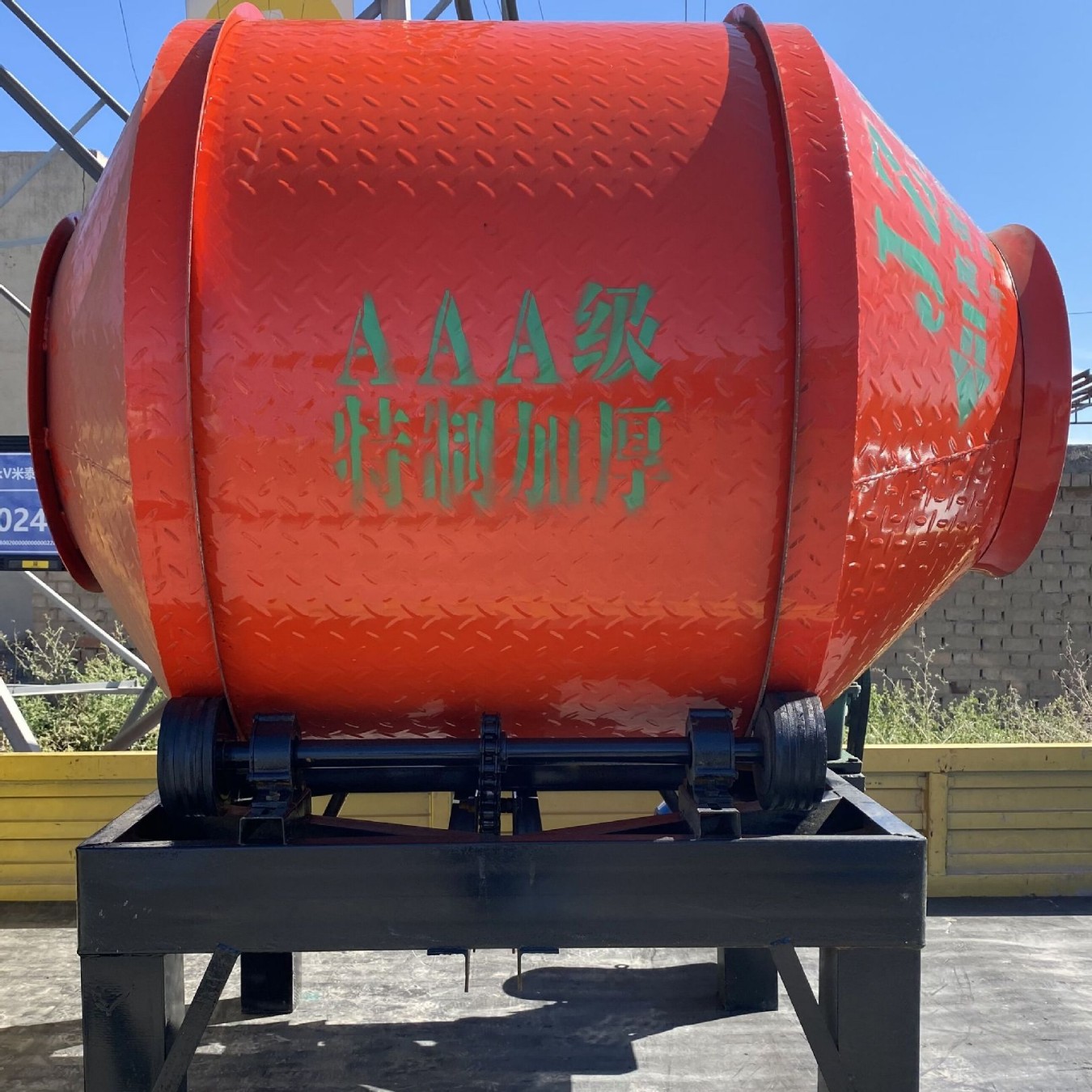 批发混凝土搅拌机三相两相电搅拌机柴油汽油马路切割机厂家直销