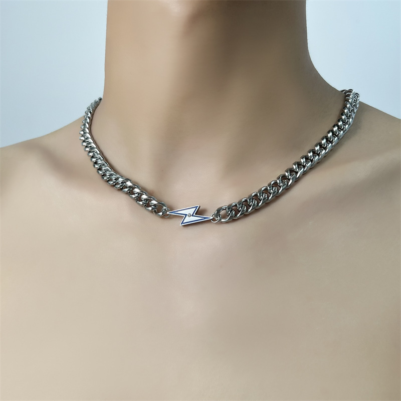 Collier Lightning pour homme, entièrement en acier titane, inaltérable, chaîne cubaine simple et polyvalente, style urbain tendance._voghion.com