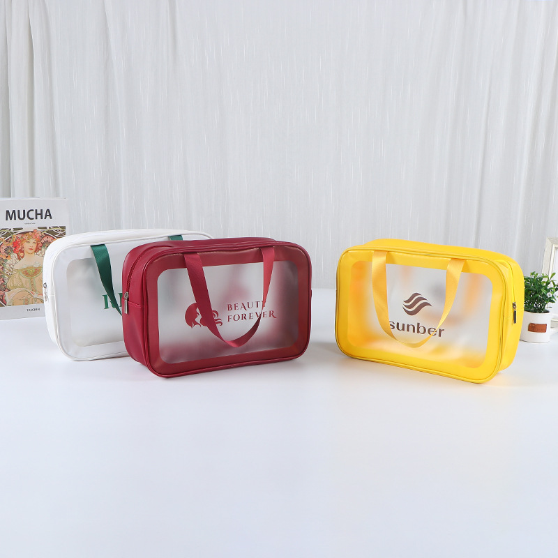 Bolsas de PVC personalizadas viajes impermeables bolsa de lavado de gran capacidad esmerizada bolsa de maquillaje transparente al por mayor