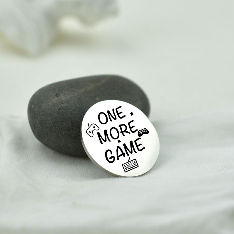 Nuevo divertido destino flip moneda regalo acero inoxidable juego de doble cara/tiempo de dormir llavero decisión