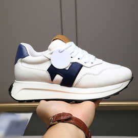 新款时尚情侣运动鞋真皮百搭增高老爹鞋户外系带拼接减震休闲鞋男