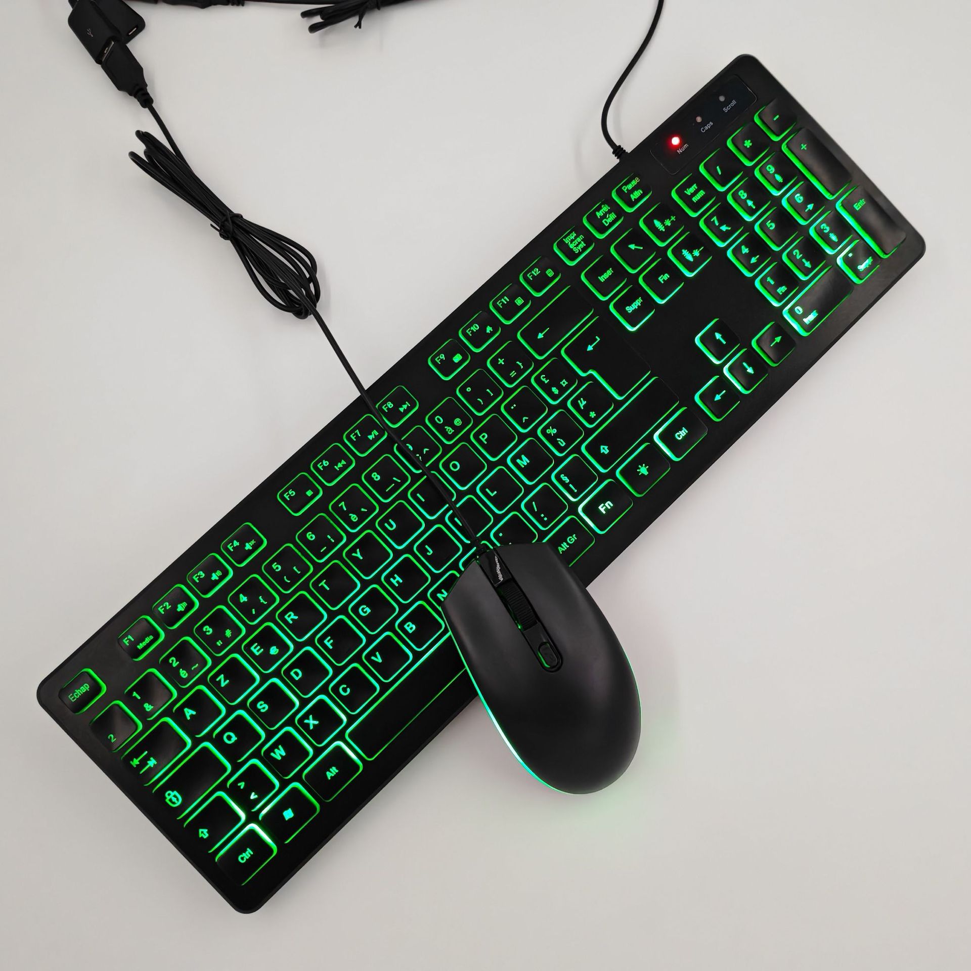 Комплект клавиатуры и мыши французской версии с зеленым светом