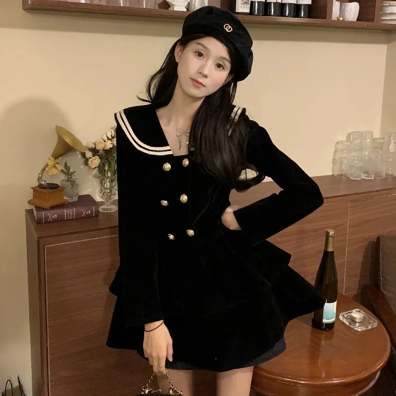 Trench Coat Image 2