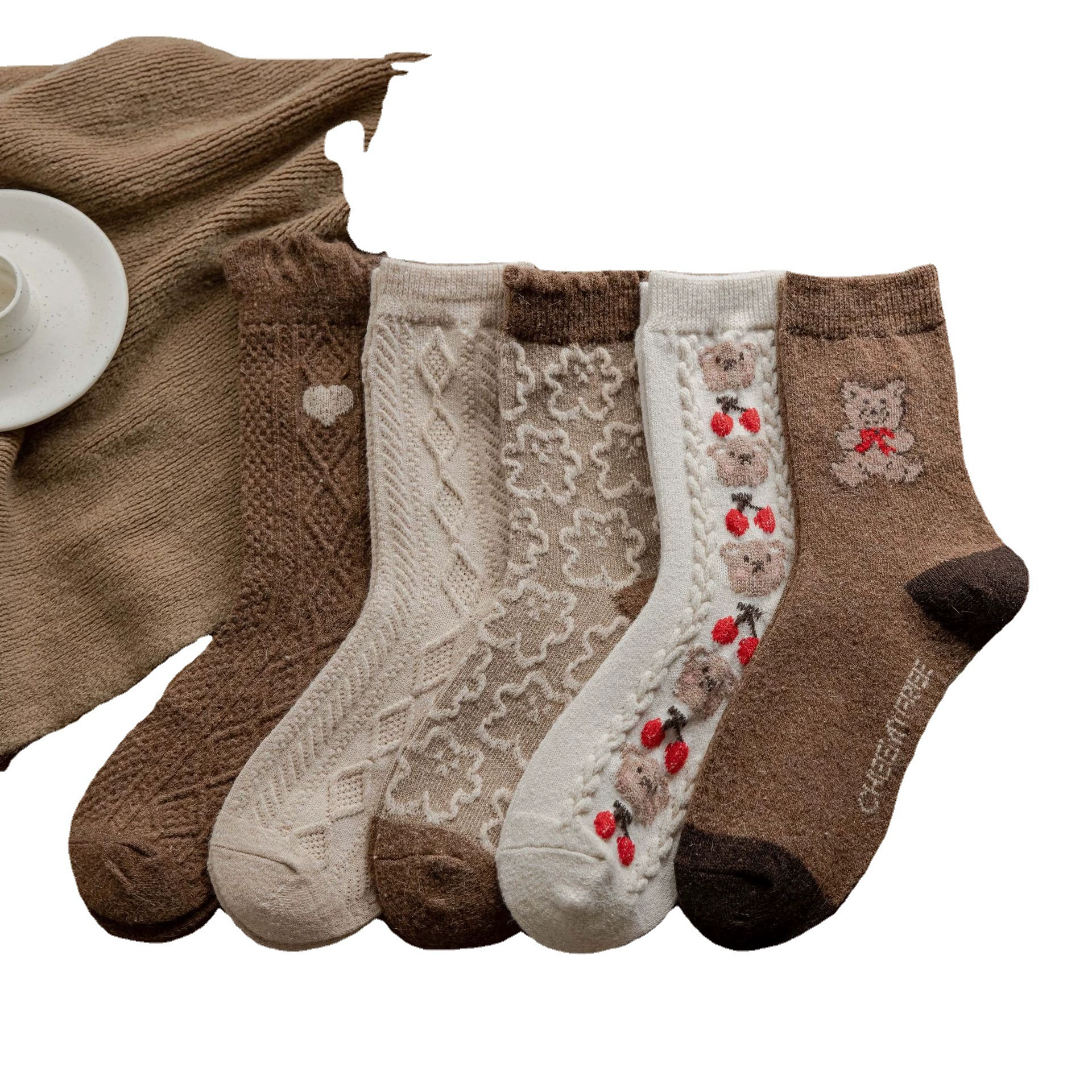 Woolen retro knee socks with bears - soft, cozy, fashionable; in Red, Biscuit, White Love, Cherry, Beige