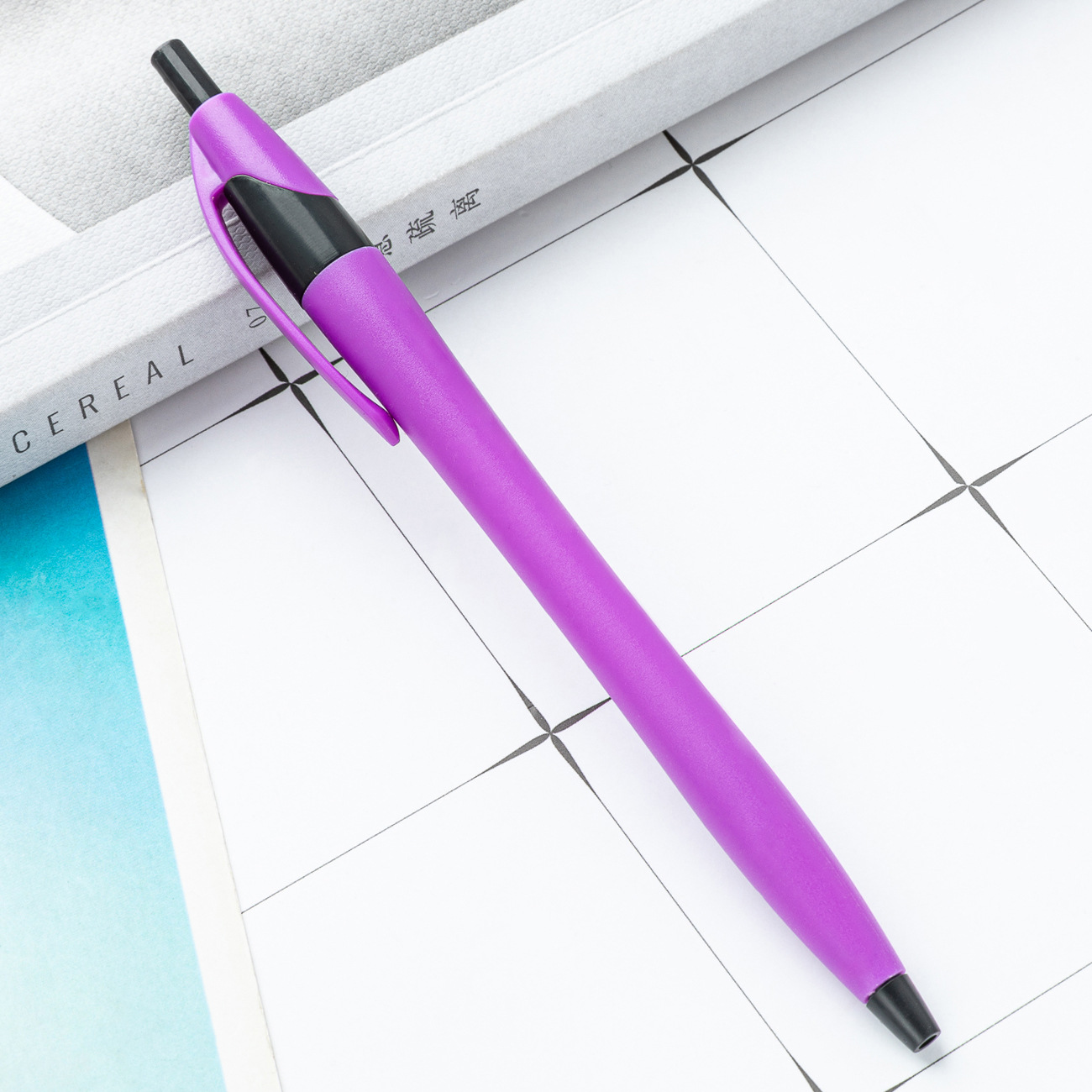 Bolígrafo de plástico multicolor con bolígrafo imprimible logo esmerilado calabaza javelina bolígrafo de publicidad barra delgada bolígrafo de promoción de regalo