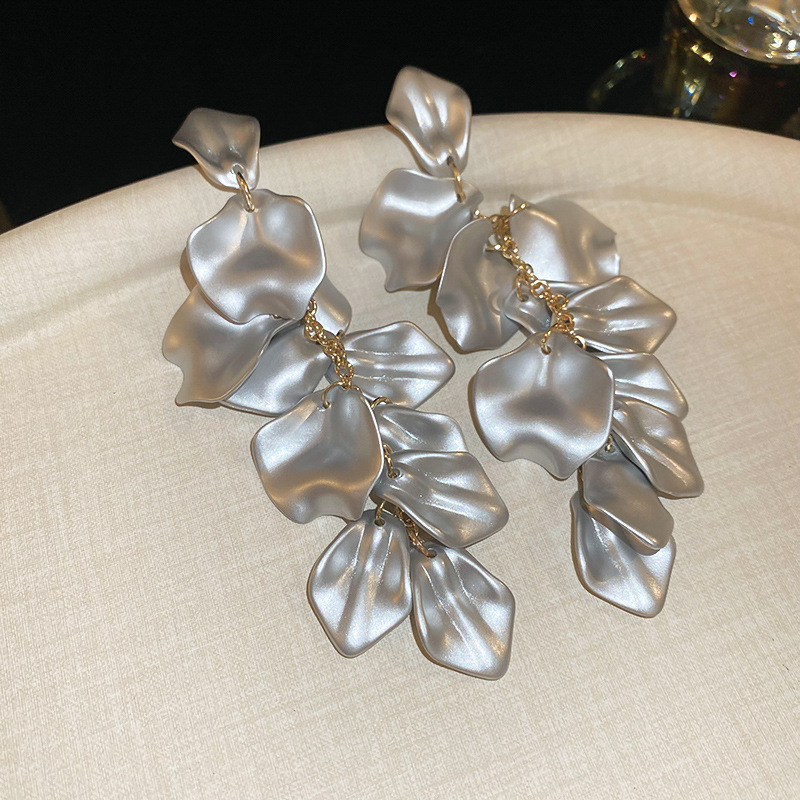 Pendientes de perla de diamantes con aguja de plata de súper hada, pendientes de borla de flores, pendientes de moda francesa, pendientes de nicho para mujer, lujo ligero, sentido de alta gama