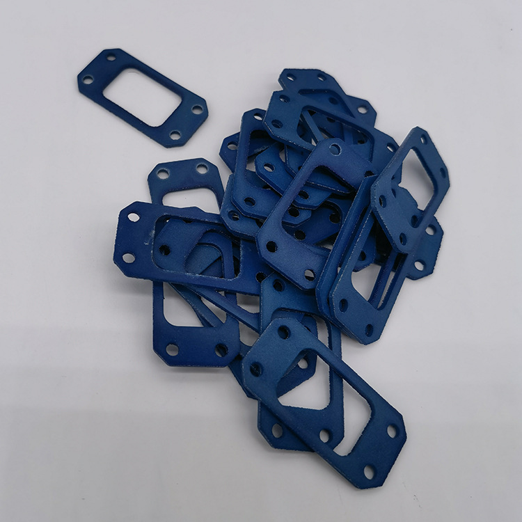 低电阻衬垫铝银导电橡胶矩形垫导电橡胶密封垫铝银导电橡胶衬垫