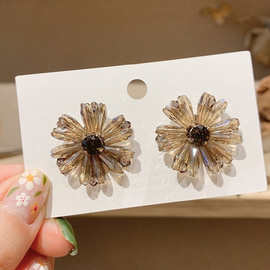 韩国东大门新款S925银针香槟水晶耳钉手工设计气质小雏菊花朵耳钉