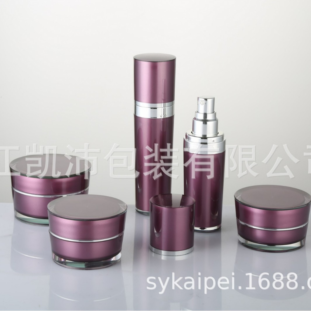 新新款锥圆亚克力瓶系列 120ml  圆形亚克力乳液瓶 配内塞