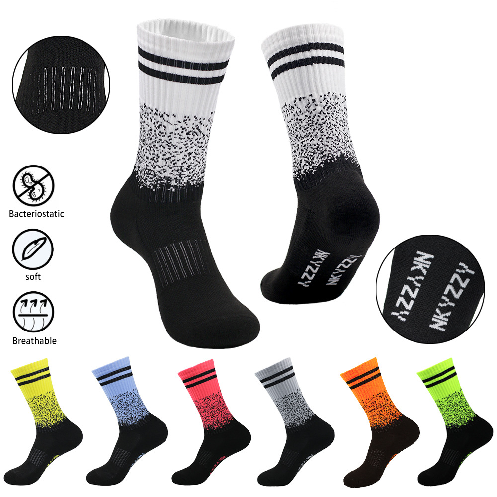 Neue Laufsocken Fußballsocken Mittelrohr-Sportsocken Herren- und Damen-Radsocken Basketballsocken Tennissocken Badminton_voghion.com