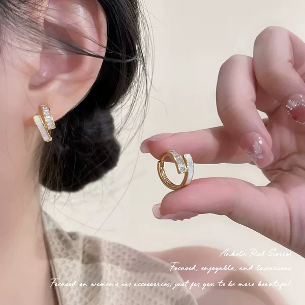 Silver Needle Shell Oil-Drip Double-Layer Earrings with a Light Luxury and High-End Feel, Zircon Earrings, Simple and Versatile, Elegant Women's Ear Jewelry, New Style
