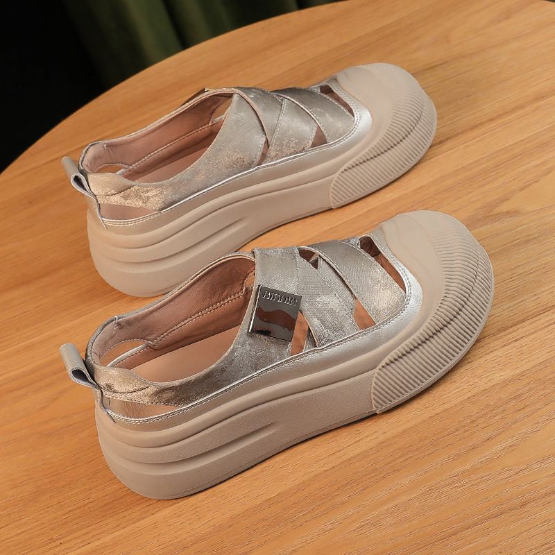 Sandalias suaves de base suave para mujeres 2024 verano nuevo muffin de verano universal un pedaleo de sandalias casuales de base gruesa para mujeres