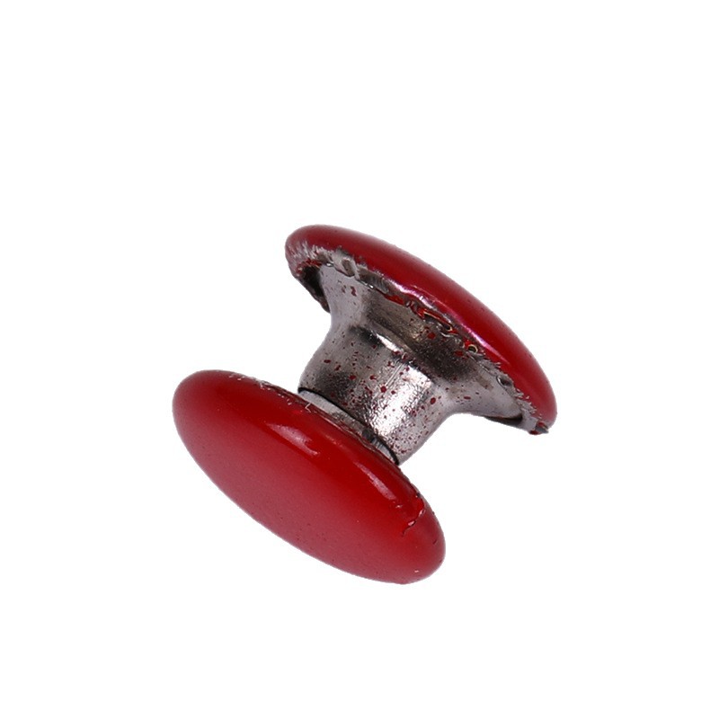 Metal rojo hembra remache cinturón bolso redondo plano sombrero clavos publicidad ventilador accesorios cinturón remache doble cara