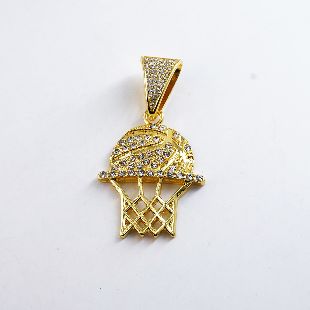 Colgante único dorado (sin cadena)