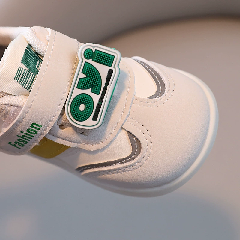 Children's demi-season fashionable casual footwear for early age, soft sole