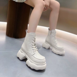 2026秋新款厚底马丁靴女真皮短靴9cn厚底内增高小个子百搭潮酷靴