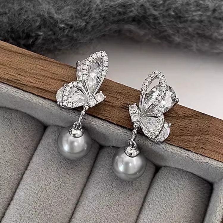 butterfly pearl for women in autumn winter, with a high-end feel micro inlaid zircon earrings. New design and earrings_voghion.com