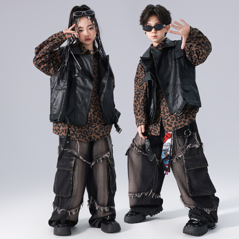 어린이 힙합 패션 의상 소년 세트 힙합 바이커 가죽 의류 소녀들이 거리를 튀기는 것을 과시합니다.