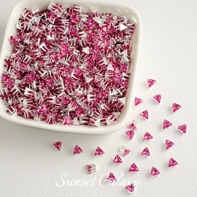 Zərgərlik ara hissələri Multi-Faceted Zircon Claw Drill Spacer - 4mmraspberry-red-silver-30-pieces