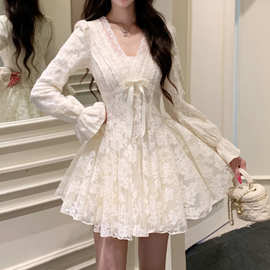 法式简约天使之翼 法式纯欲粉色蕾丝连衣裙收腰千金风生日蓬蓬裙