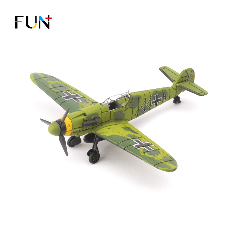 乐加 二战Bf109战斗机 4D拼装1:48飞机模型 儿童军事科教培训玩具