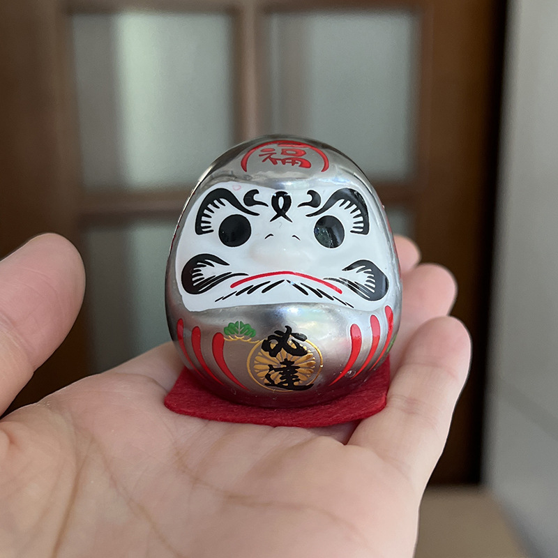 Estilo japonés Damo decoración de cerámica Japonesa Damo huevo suerte Damo pequeño tamaño mini gato afortunado decoración del coche