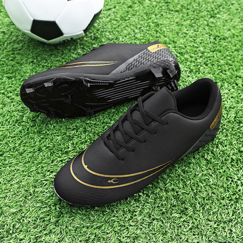 Baochuan nuevo anti-deslizante clavos zapatos de fútbol para niños zapatos de entrenamiento deportivo profesional de hombre zapatos deportivos juveniles bajos