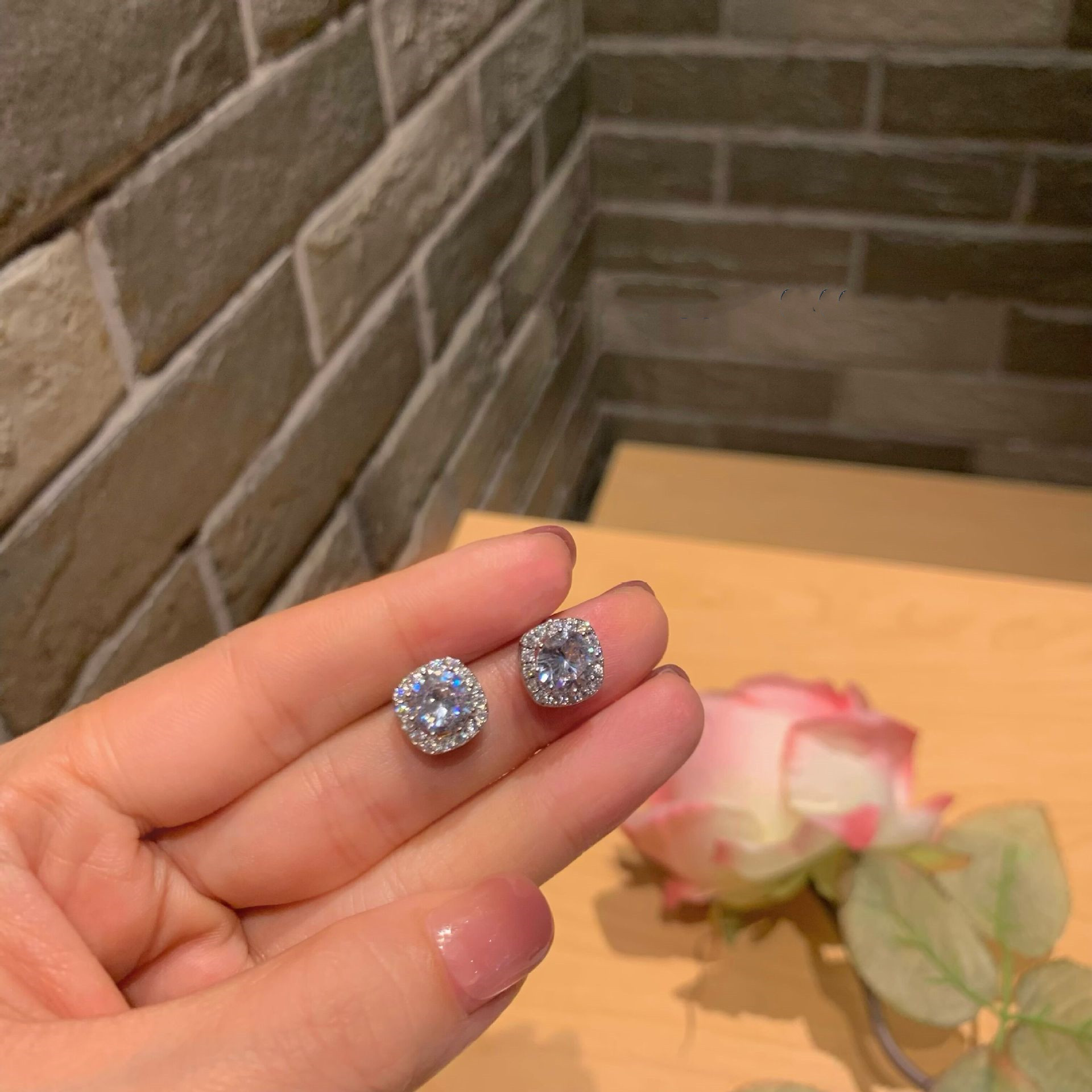 O1CN01QxFd7A23r7HOwYskS_!!3894