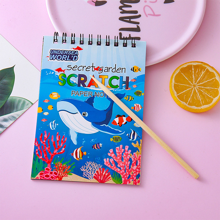 Libro de raspado de bricolaje para niños, pintura de raspado de graffiti de colores creativos, papel de raspado de arte de jardín de infantes, regalo de premio para estudiantes