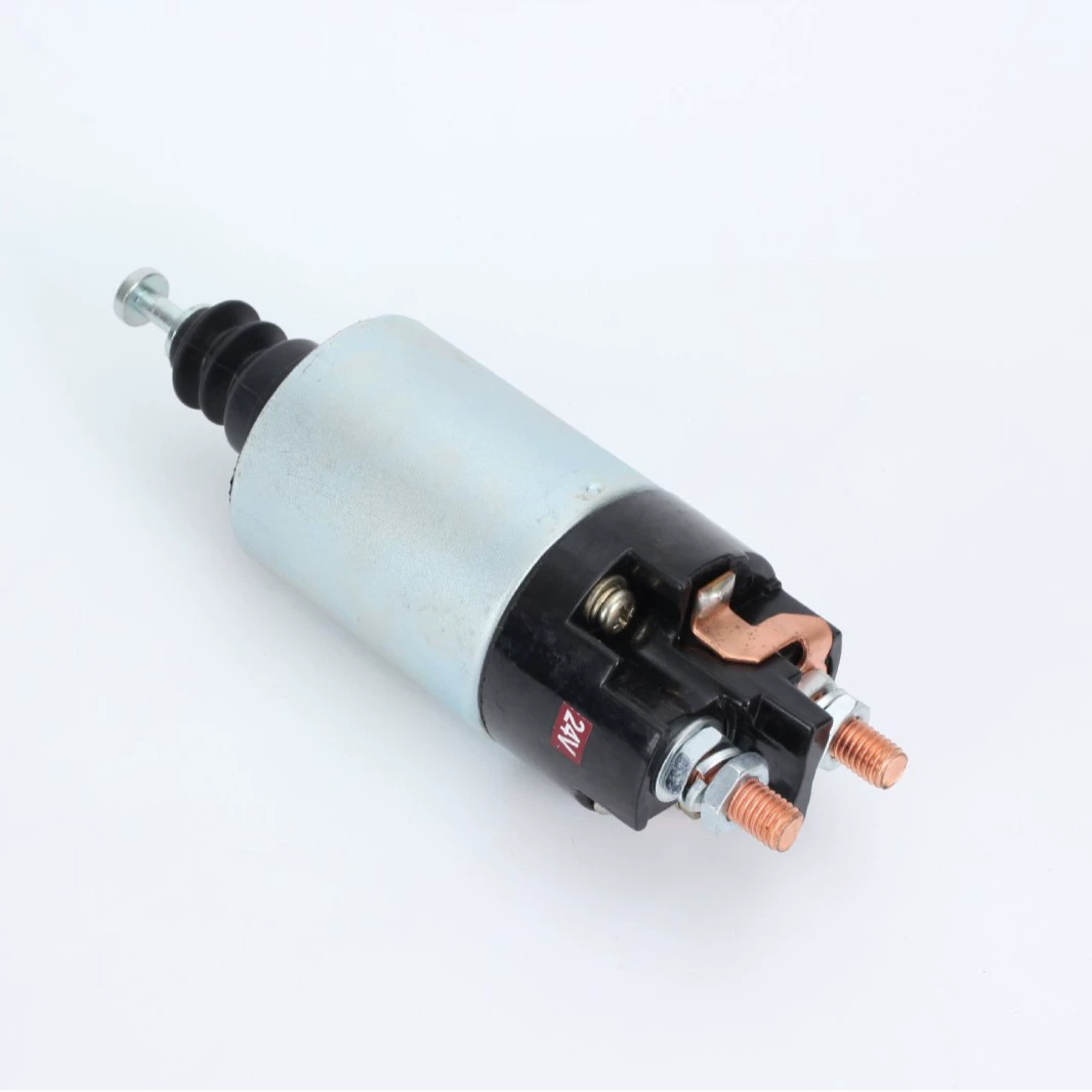 Пусковой переключатель новый XL1569T M10