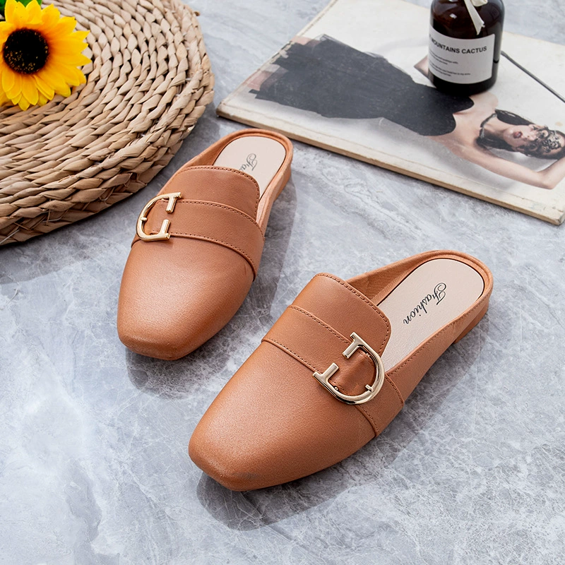 Trend universal slippers for leisure, 2021 years, trend of season, Korean style